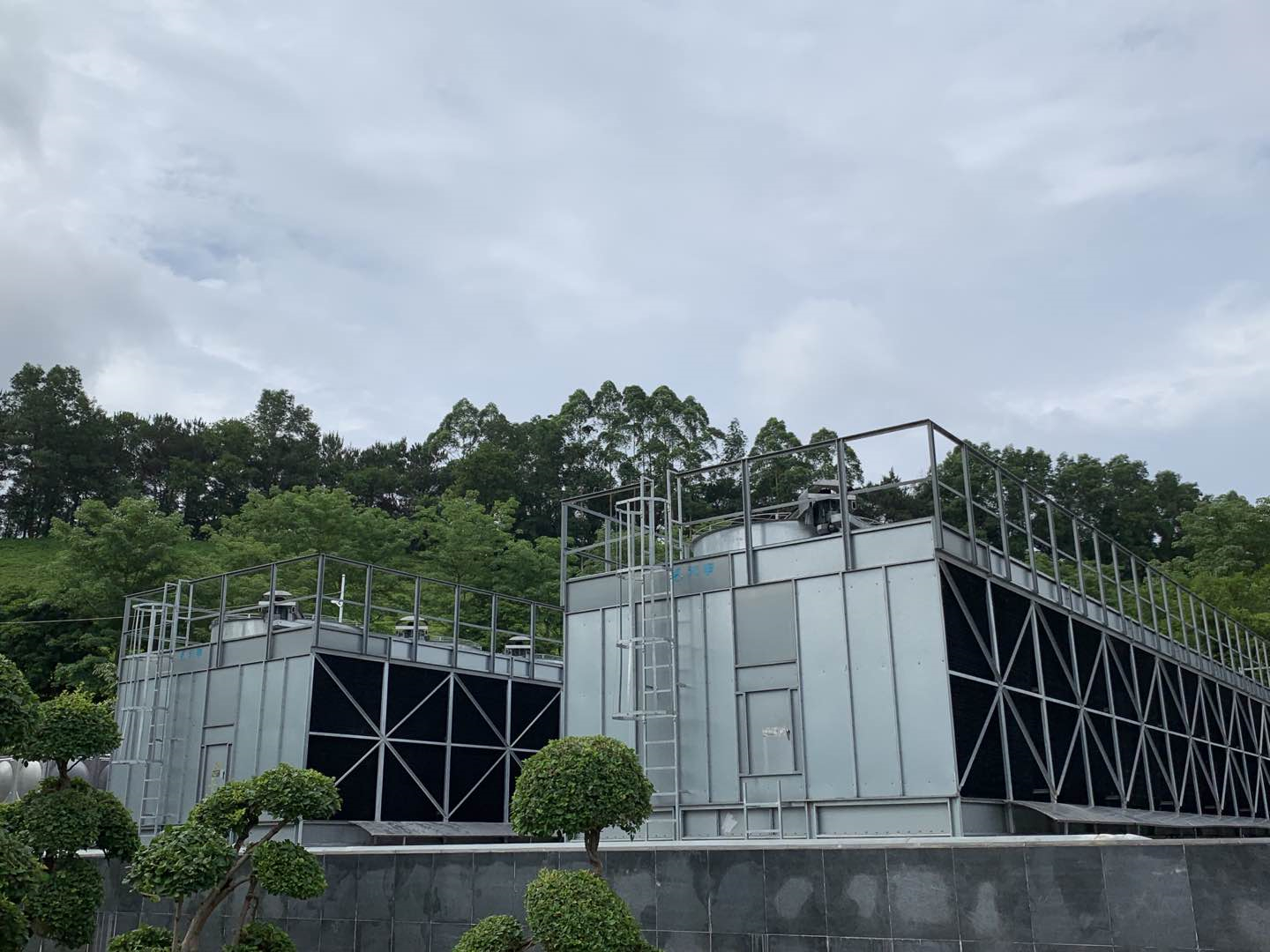 冷却塔厂家致力于制冷技术研发(上虞冷却塔设备厂家)